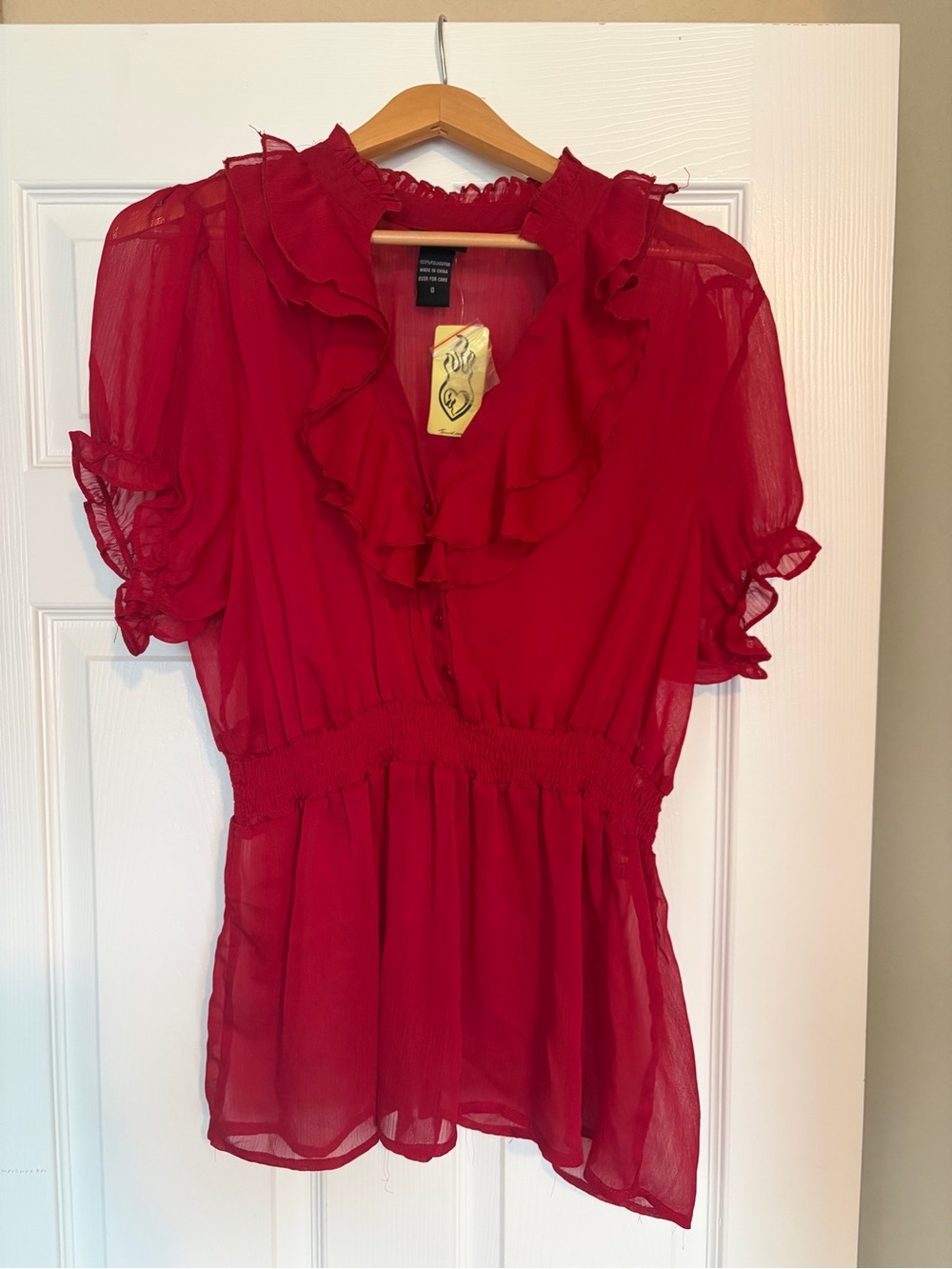 NWT Torrid Red Sheer Blouse Size 0 (Large) Ruffles Romantic Feminine Sexy V4